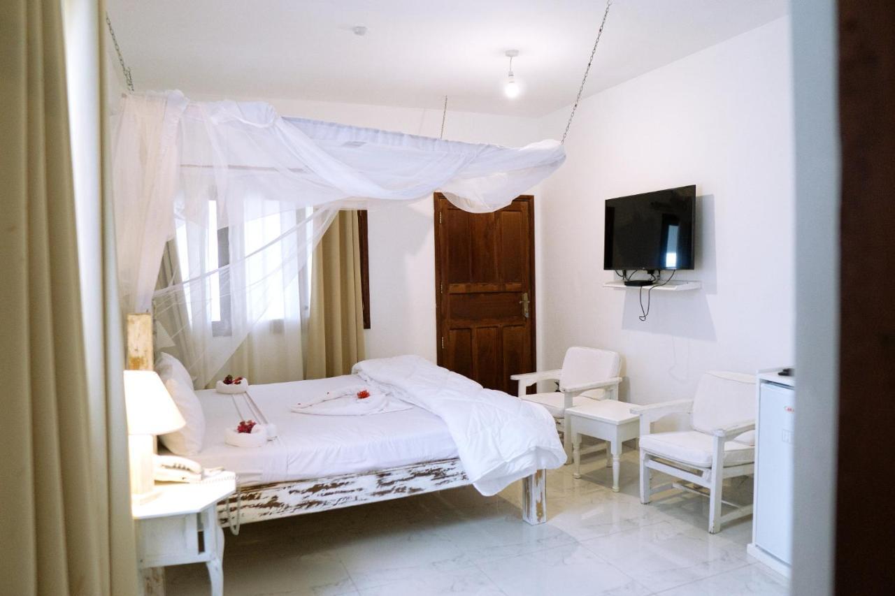Met Beach Resort Malindi Exteriör bild