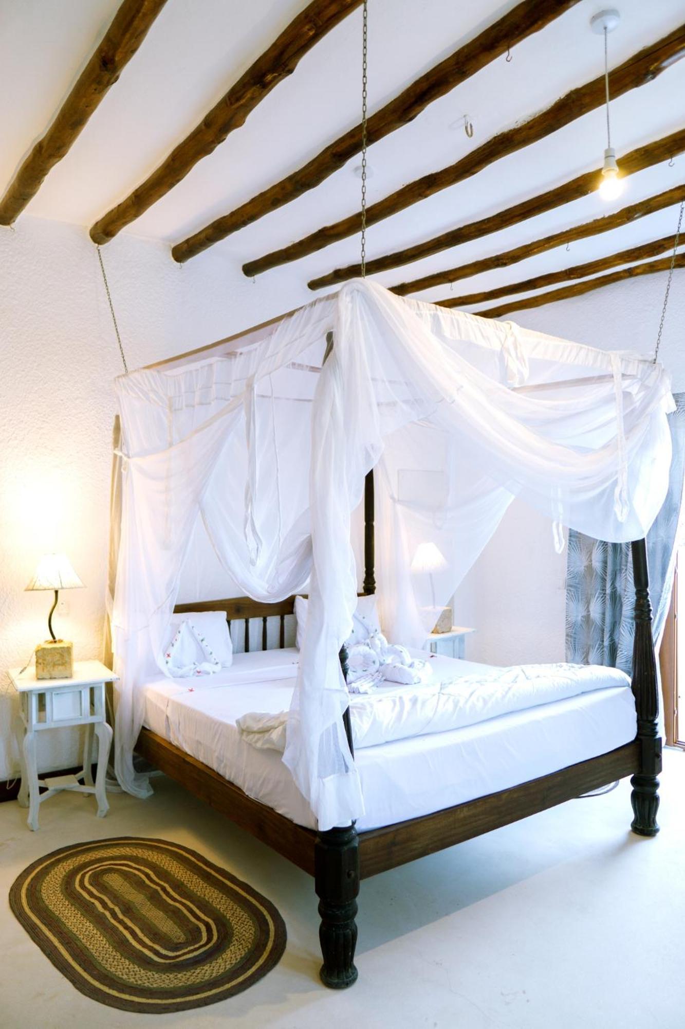 Met Beach Resort Malindi Exteriör bild